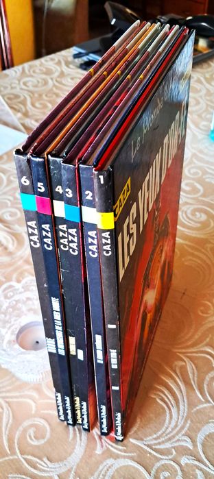 Livros BD - Caza - Le Monde d'Arkadi (francês)