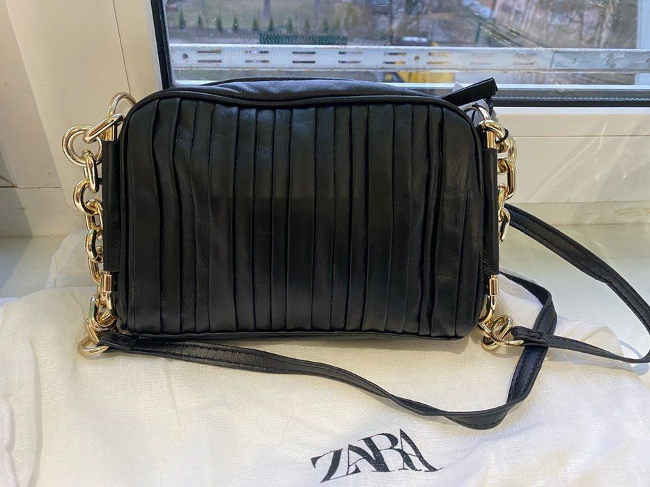 Стильна сумочка Zara