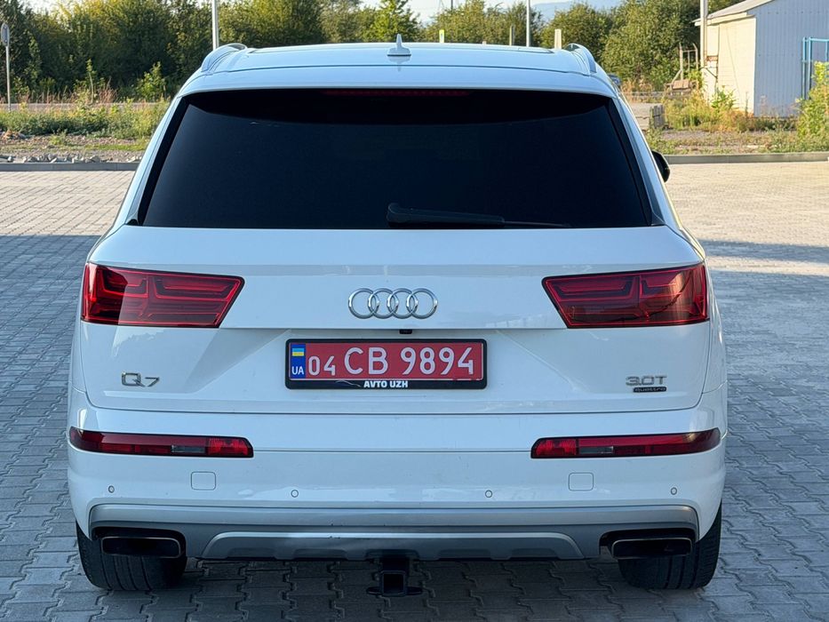AUDI Q7 3.0 2016