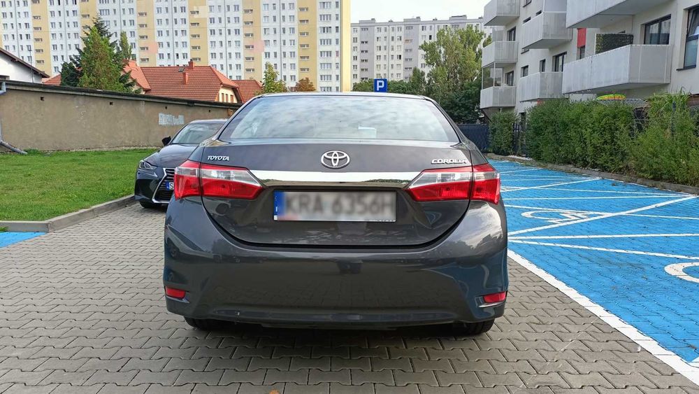 Toyota Corolla Premium + Tech