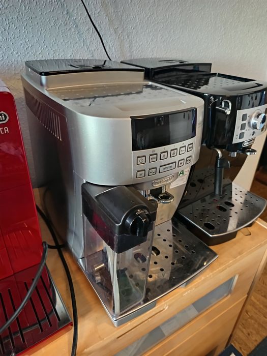 Кавоварка DeLonghi Magnifica S