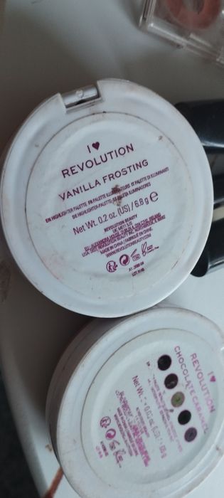 Lancome,YSL,La Roche .. kosmetyki