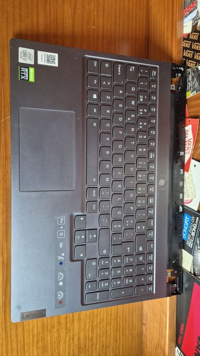 Top Cover para Lenovo Legion 7