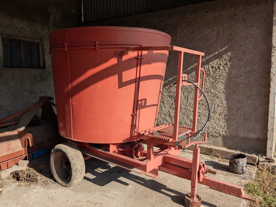 Wóz paszowy/paszowóz 3m³