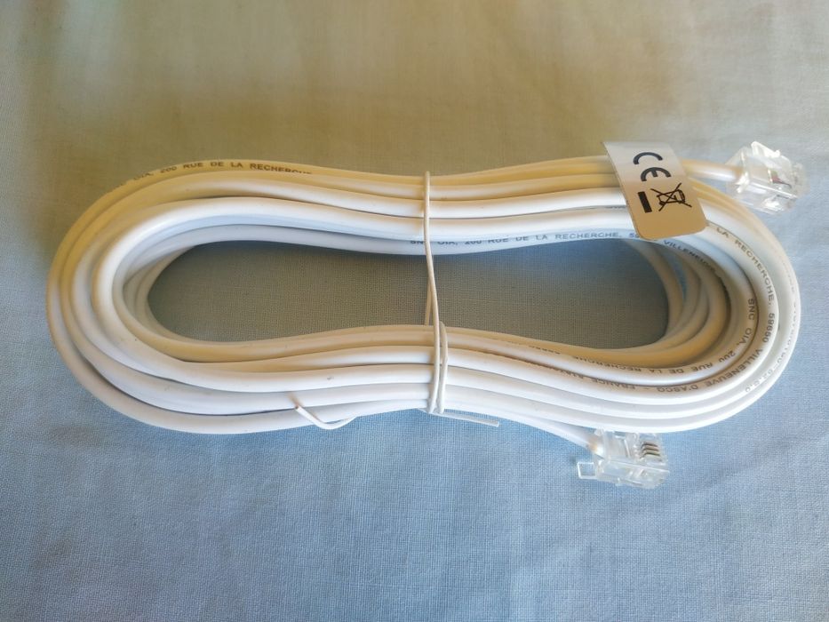 Cabo novo com 5 m, nao sei qual  tipo