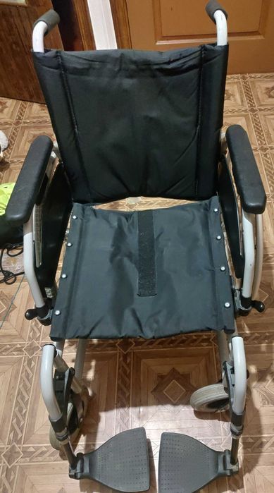 Оренда.Візочок для людей з обмеженими можливостями