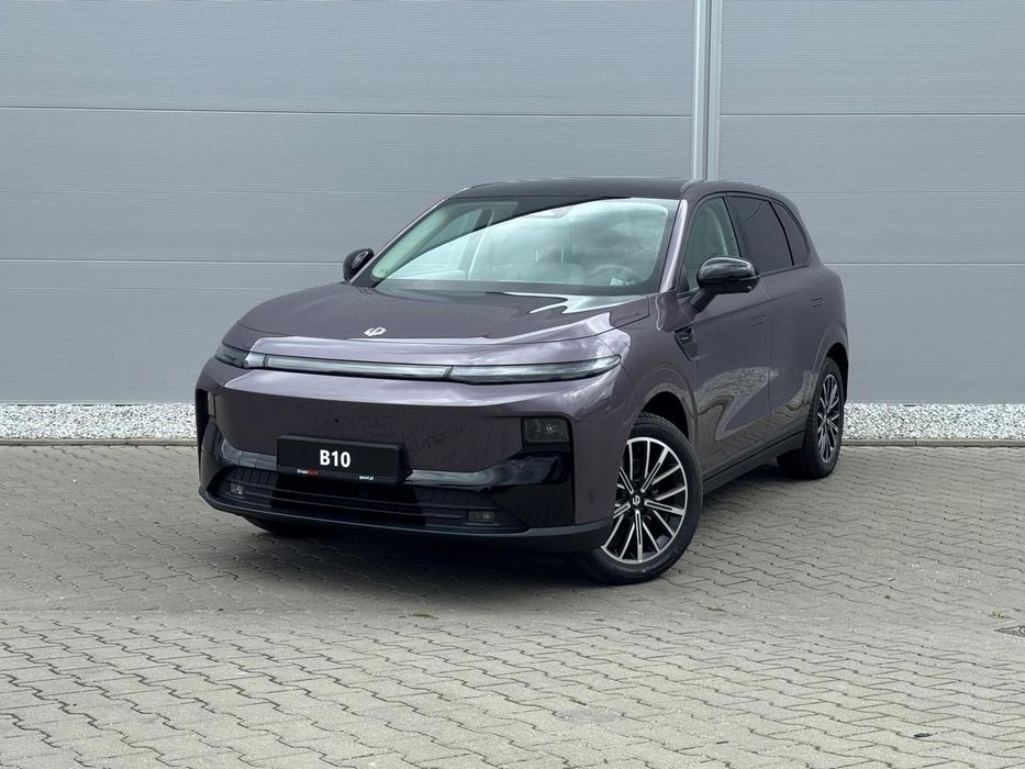 Leapmotor B10