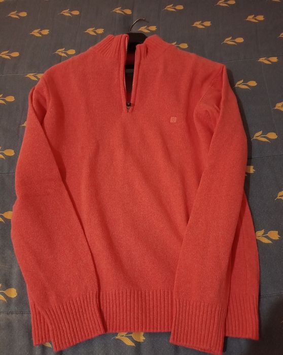 Camisola praticamente, NOVA!