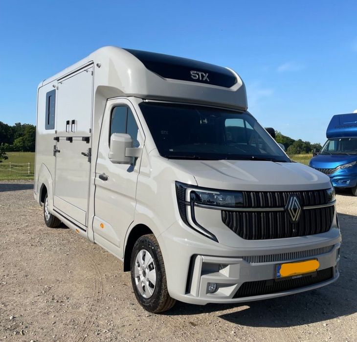 Renault MASTER IV koniowóz STX Automat, GWARANCJA