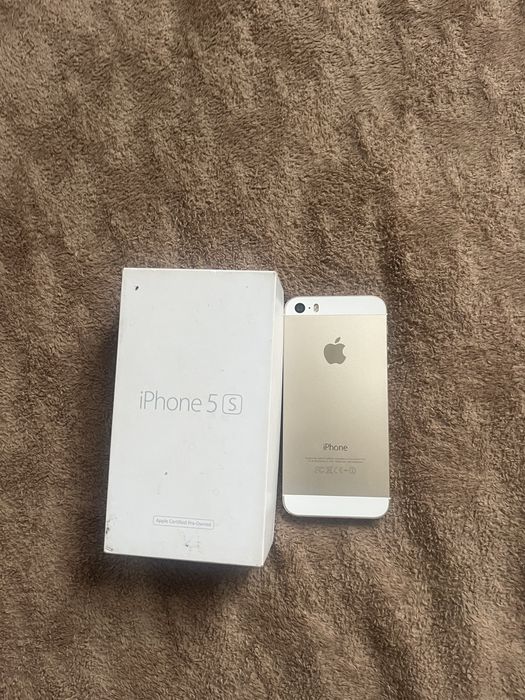 Продам iphone 5s 32гб