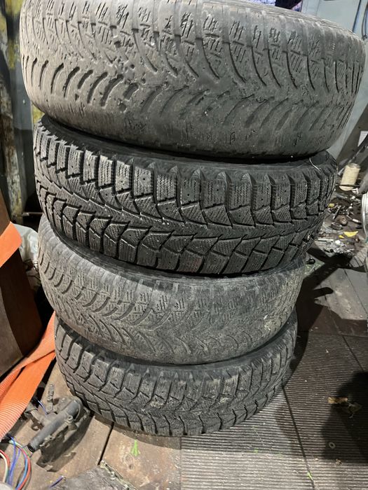 Продам стальные диски с резиной 185/65/15