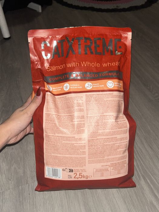 Ração Premium para Gatos Adultos