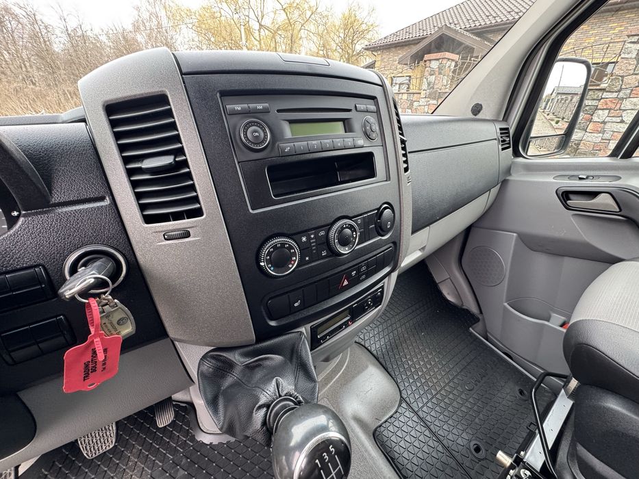 Volkswagen Crafter 2011