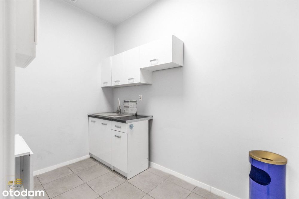 Lokal na parterze z witryną 210m2 - Lublin, Węglin