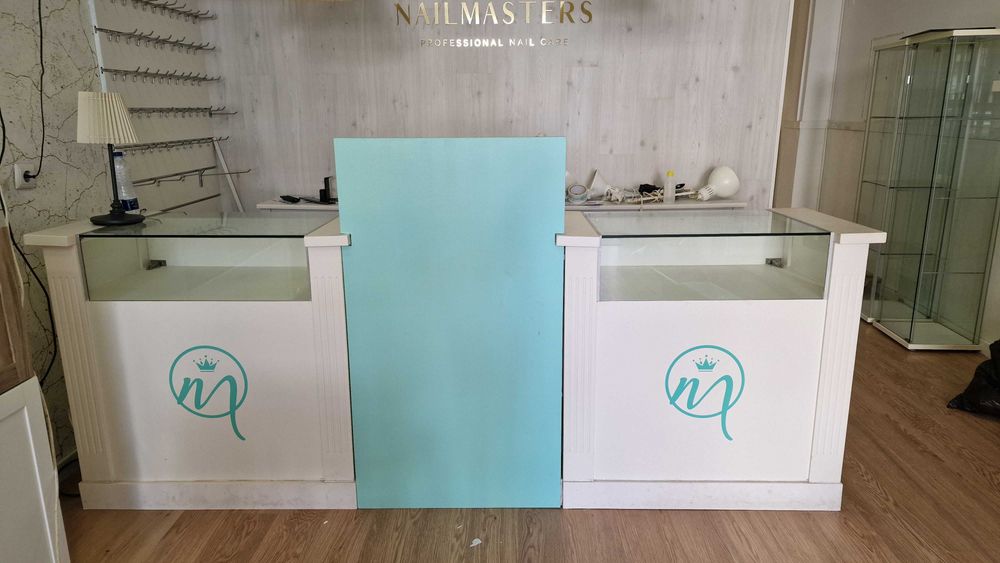 Balcão/ vitrine loja