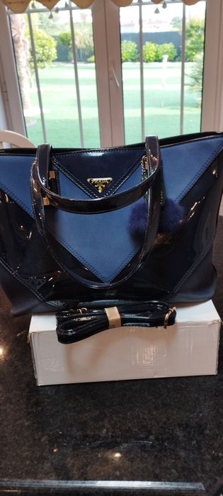 Bolsa com lindos detalhes