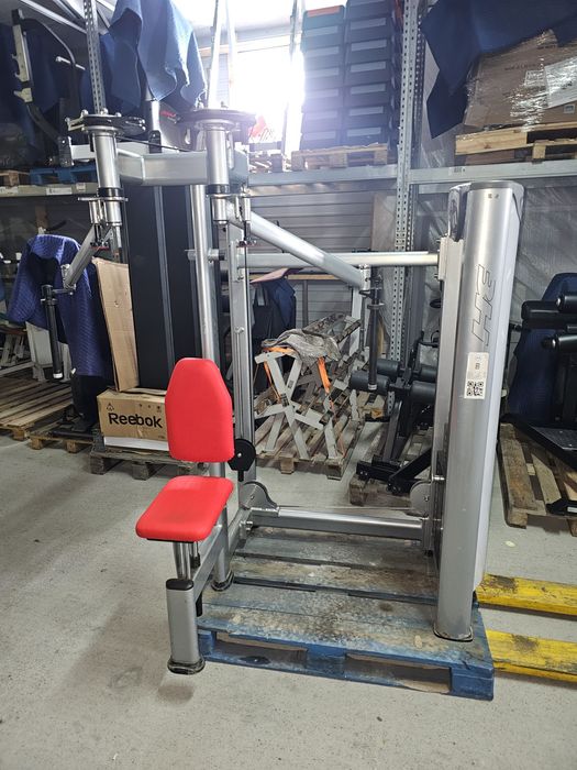 Buterffly- Deltoid 2w1  BH Fitness stos 90kg