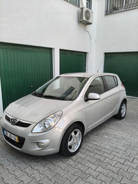 HYUNDAI i20 crdi