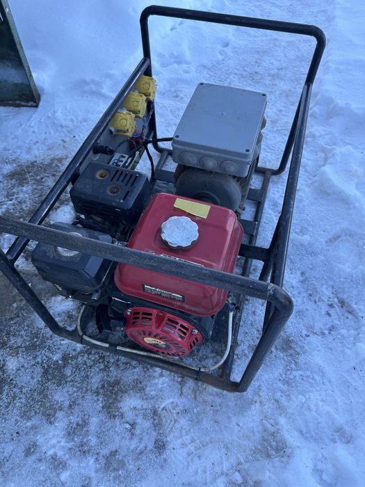 Генератор 4 кВт асинхронний