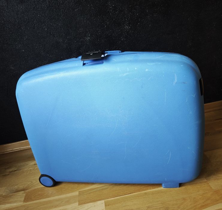 Walizka Samsonite Classic Hard-Shell 75,5 L