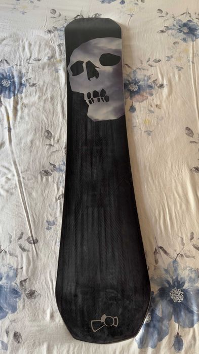 Prancha Snowboard Capita Black Snowboard of Death season 2019/2020