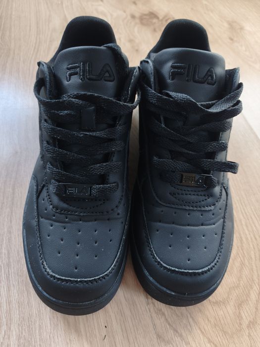 Sprzedam buty Fila rozmiar 39