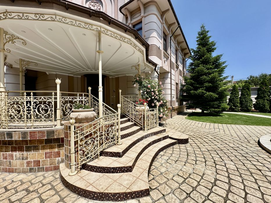 Будинок за адресою Куликове поле пл. (площа 700 м²) - Atlanta.ua - фото 6