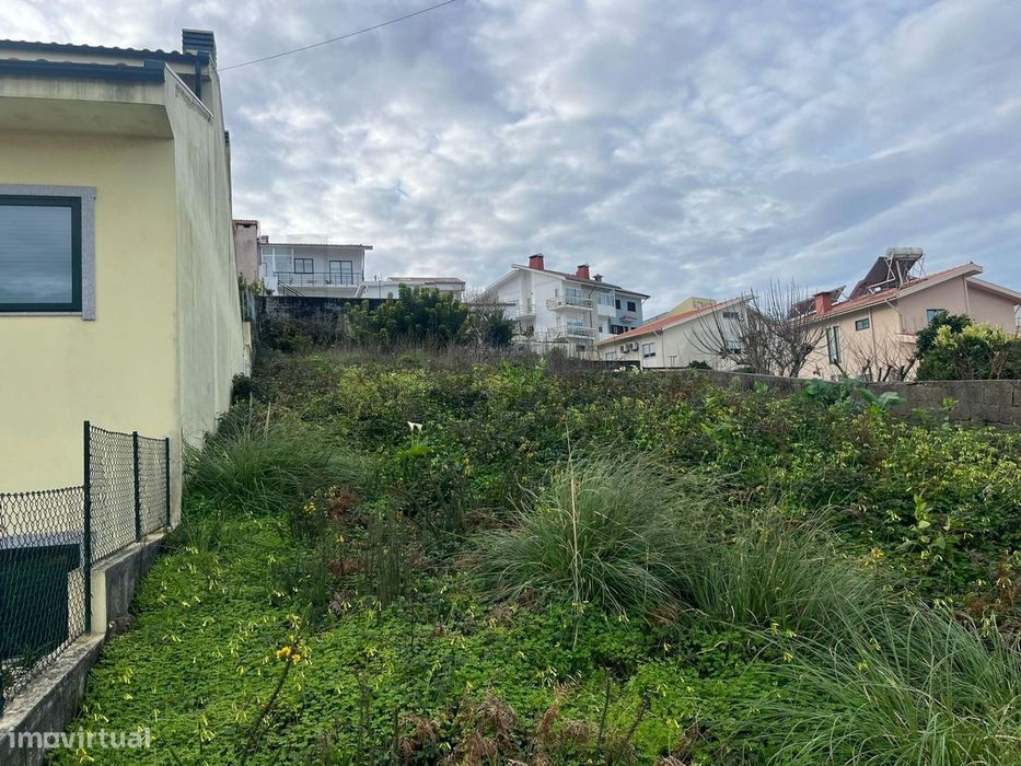Terreno com 409 m2 e Vista Rio/Mar – Canidelo (Vila Nova de Gaia)