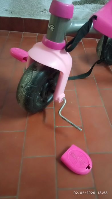 Triciclo infantil