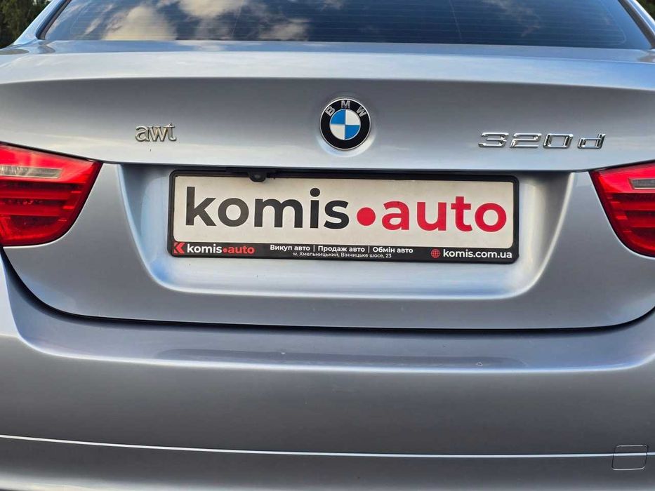 Продам BMW 3 Series 2011. Можна в розстрочку, під викуп.