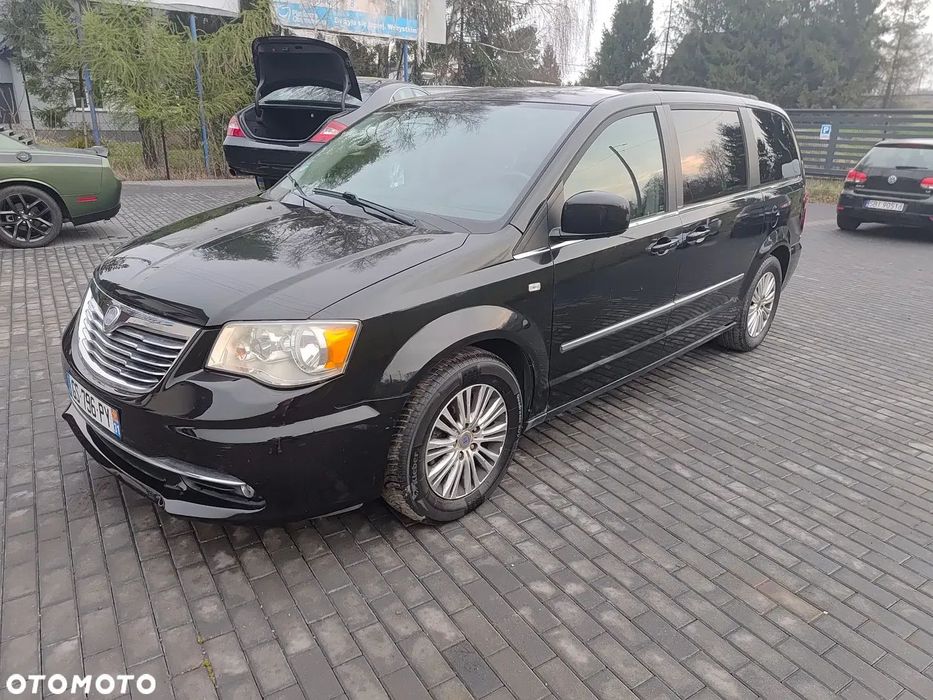 Lancia Voyager Lancia Chryslervoyager 2.8D Full Opcja Stown Go