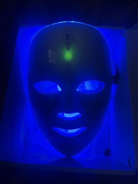 Світлодіодна лед маска для обличчя
