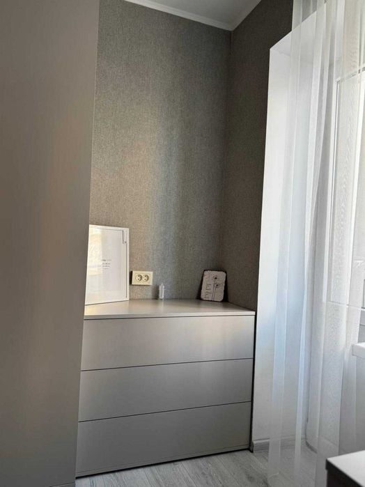 Перша здача все нове 2к квартира вул.Межова ЖК Варшавський Генератор