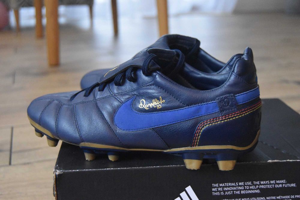 Korki Nike Ronaldinho r.38,5