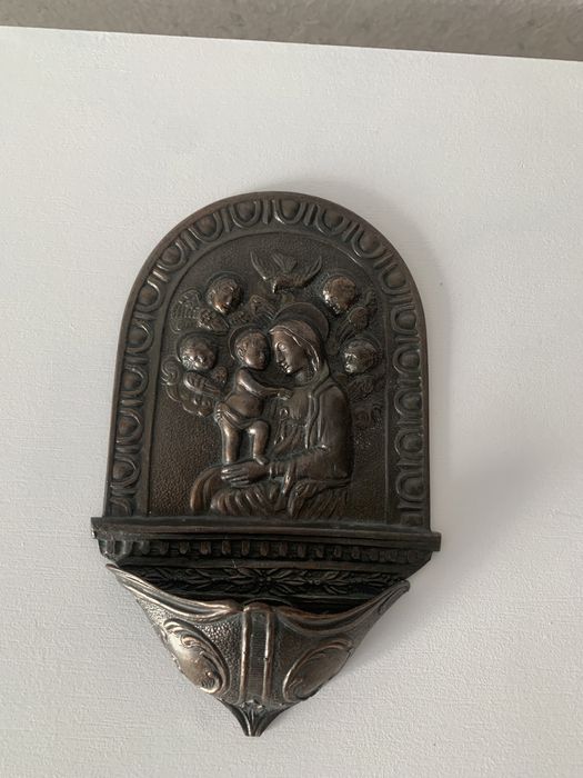 Чаша для святої води