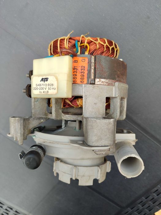 Motor máquina de lavar louça Ignis / Whirlpool