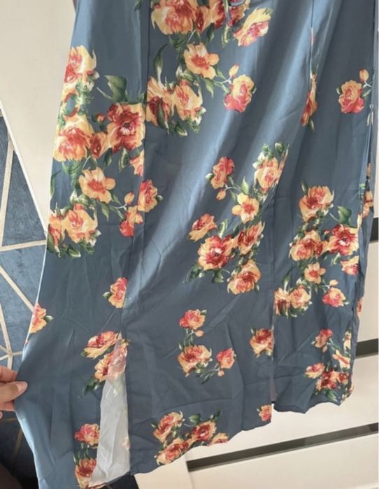 Sukienka w kwiaty S Missguided