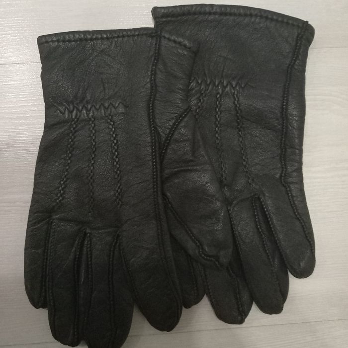 Продам  перчатки кожаные