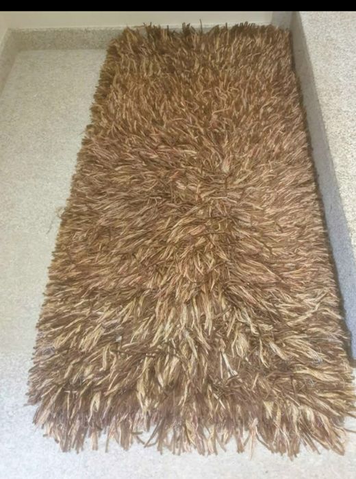 2 carpetes e 2 tapetes 
1 carpete 2 30 × 1 60
2 t