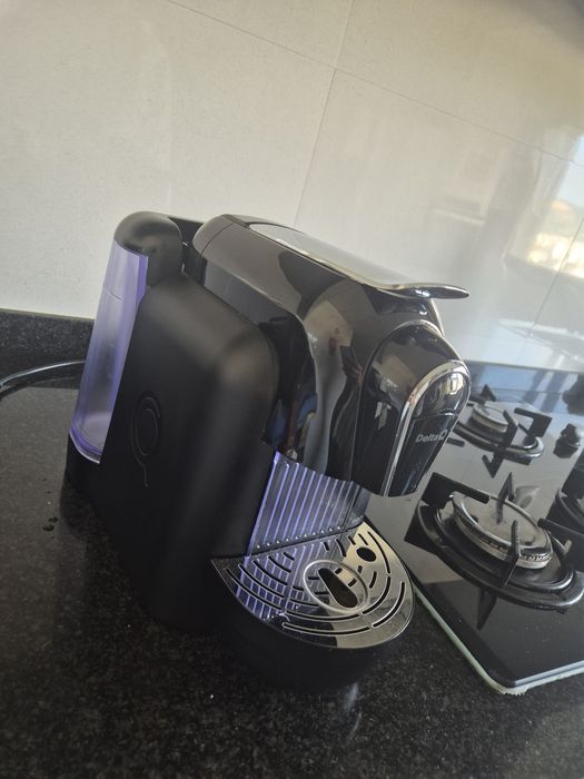 Máquina de café Delta Q