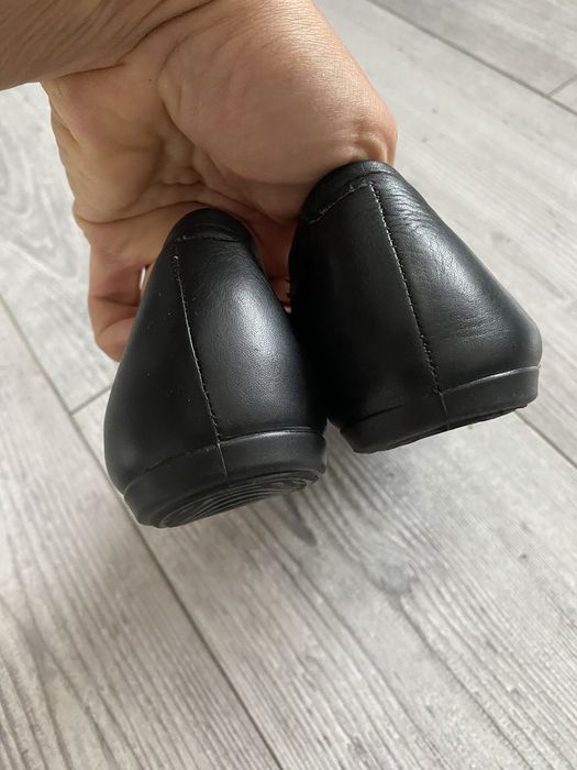 Ecco buty balerinki skorzane nowe roz 32