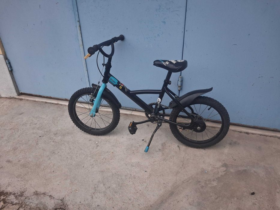 Bicicleta roda 16 para 4 a 6 anos de idade
