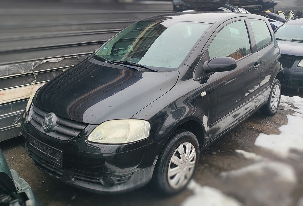 Volkswagen Fox maska