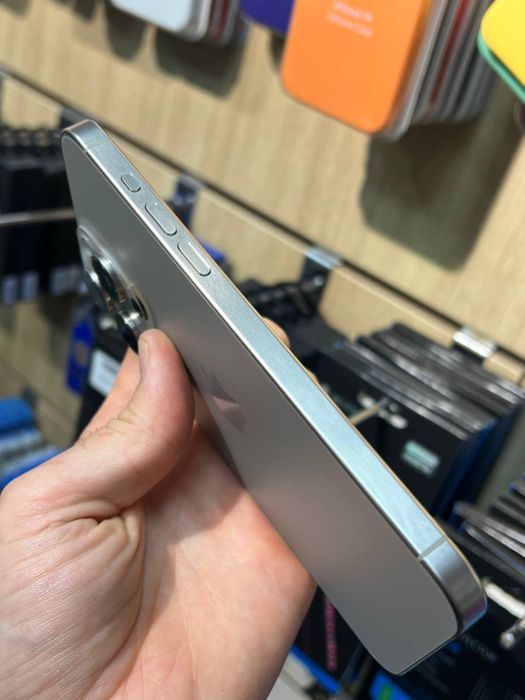 iPhone 15 Pro Max 256Gb eSIM Natural titanium