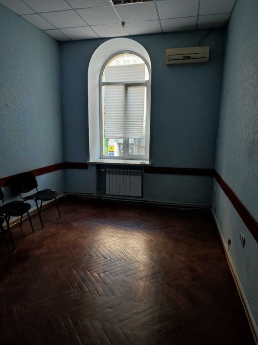 Здам офіс Червона лінія. Історичний центр міста. вул. Сумська, 3