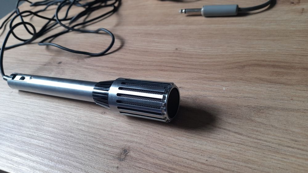 Mikrofon pojemnościowy Universum