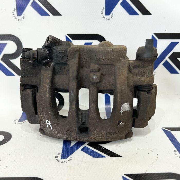 Передній Тормозний Супорт/правий на спринтер 907