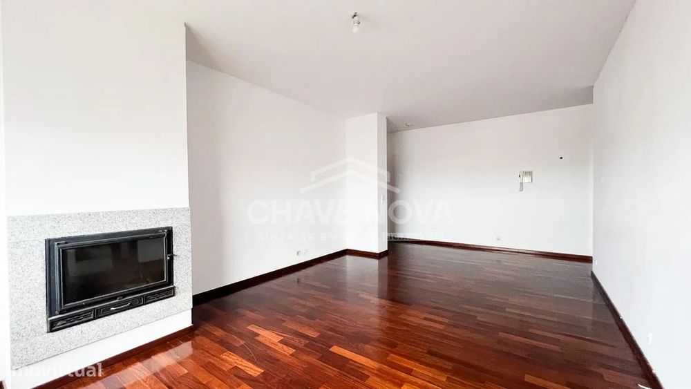 T2 Apartment with Elevator in Rio Tinto