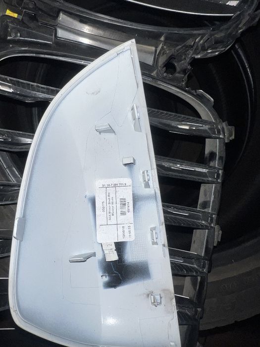 Накладки зеркал BMW X5G05