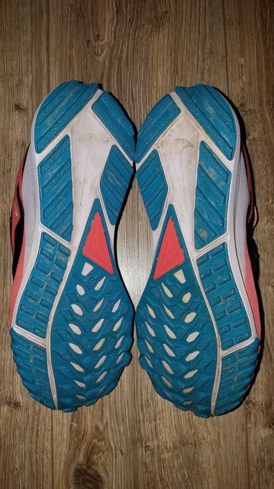 Buty NIKE Pegasus Trail 4 EUR41 26.5cm buty do biegania w terenie stan BDB